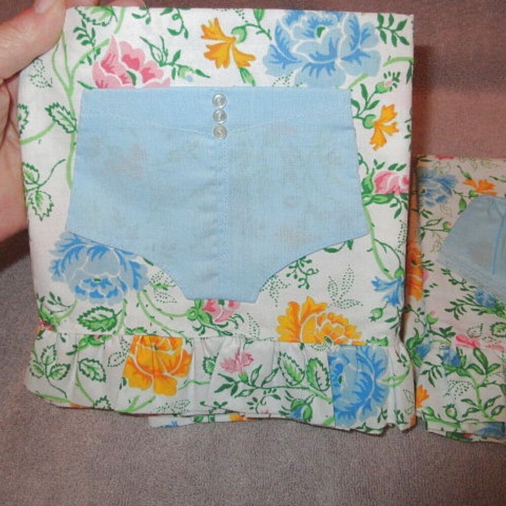 Vtg Set Of 2 Cotton Floral Pillowcases Standard Cottagecore Ruffled Embroidered